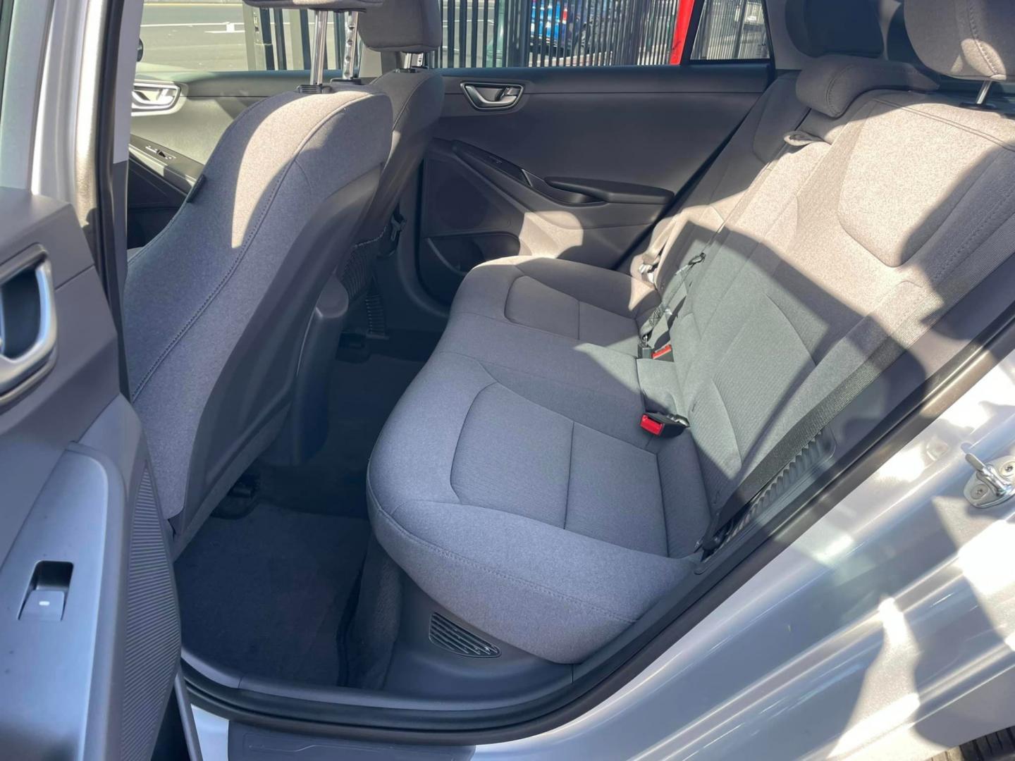 2020 SILVER /GRAY Hyundai Ioniq Plug-In Hybrid (KMHC75LD7LU) , located at 744 E Miner Ave, Stockton, CA, 95202, (209) 944-5770, 37.956863, -121.282082 - Photo#10